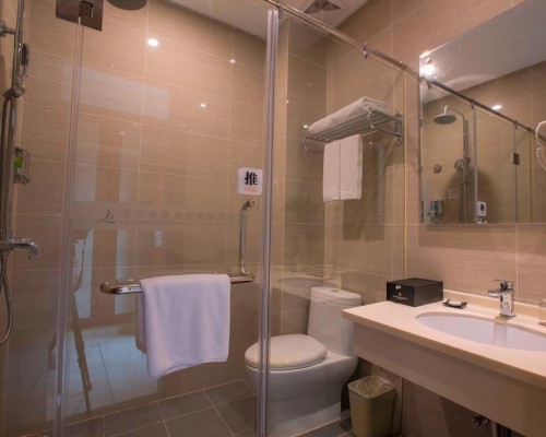 Long Yue Seaview Hotel 4* — Санья, Хайнань