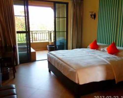 Xiangtianyuan Hot Spring Hotel 4* — Хайкоу, Хайнань