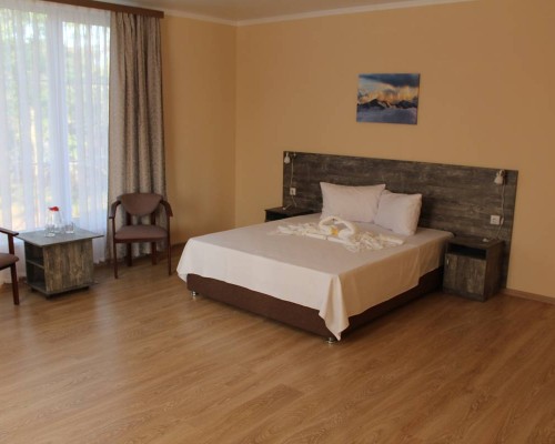 Комплекс Натали 3* в Гудауте (Абхазия)
