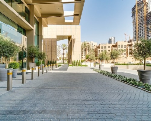 Vida Residences Downtown 4*