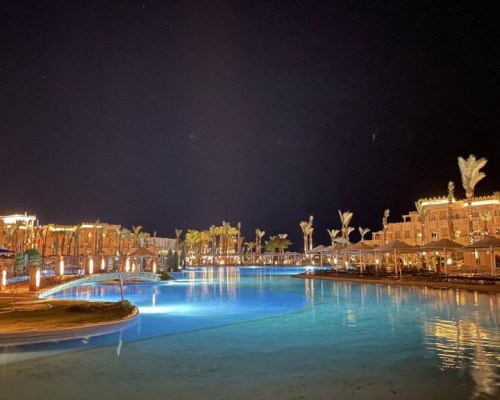 Albatros Palace Resort 5* в Хургаде