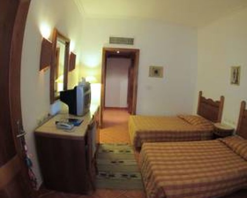 Holiday Service College & Diving 3* — Шарм-эль-Шейх