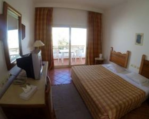 Holiday Service College & Diving 3* — Шарм-эль-Шейх
