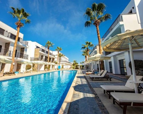 La Rosa Waves Resort 4* в Хургаде: что важно знать перед бронированием