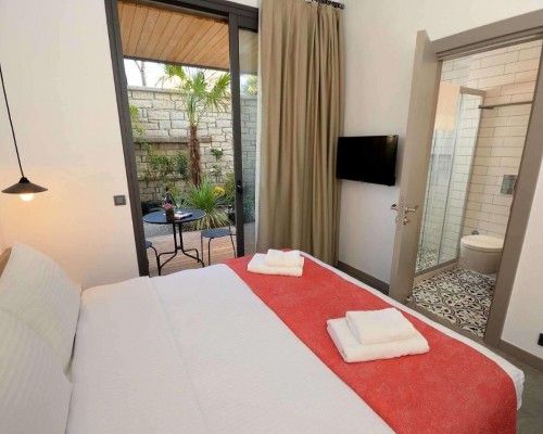 Yasemin Alacati Boutique Hotel, Чешме