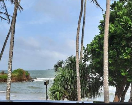 CoCo Bay Unawatuna 4* — пляжный отель в Унаватуне, Шри-Ланка