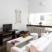 Taru Villas - 906, Хиккадува — отель 3* для пляжного отдыха