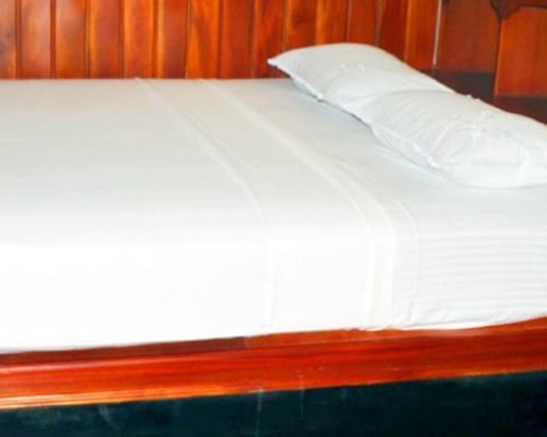 Blue Swan Inn 2* — Унаватуна, Шри-Ланка