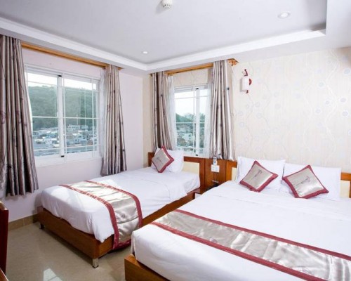 Ngoc Hong Hotel 3* — Нячанг, Вьетнам