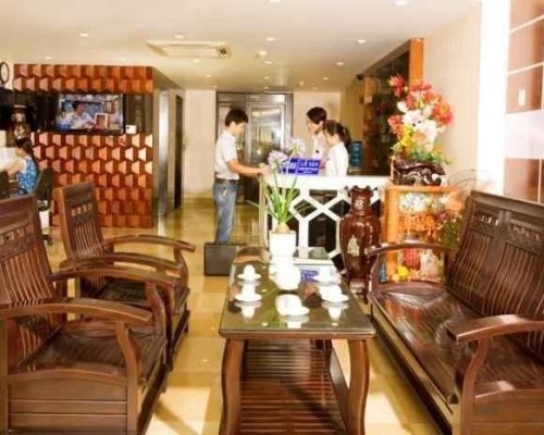 Ngoc Hong Hotel 3* — Нячанг, Вьетнам