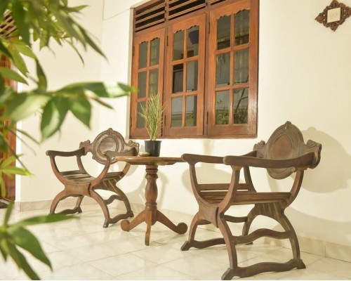 Hotel Happy Night Unawatuna 4* — Унаватуна, Шри-Ланка