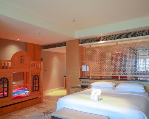 Haikou Marriott Hotel 5* — отель в Хайкоу на Хайнане