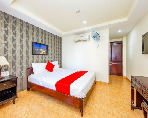 OYO 243 Eden Hotel Nha Trang: отель 2* в Нячанге
