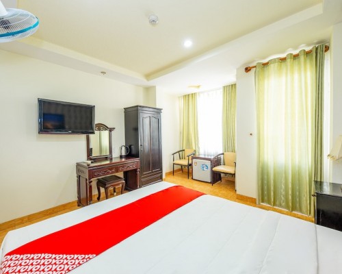 OYO 243 Eden Hotel Nha Trang: отель 2* в Нячанге