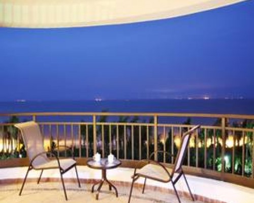 Golden Sunshine Hotspring Resort 4* — Хайнань, Хайкоу