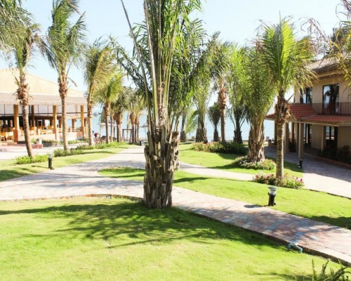 Eagles Beach Resort 3* — Фантхьет, Вьетнам