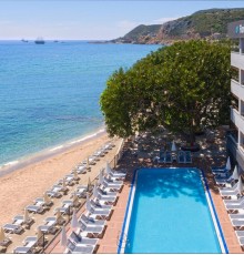 Floria Beach