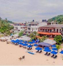 Peacock Hotel 2*