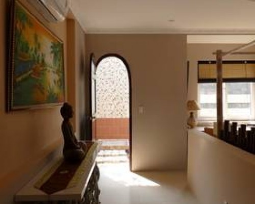 Lotus Private Pool Villas — виллы с бассейном на Фукуоке