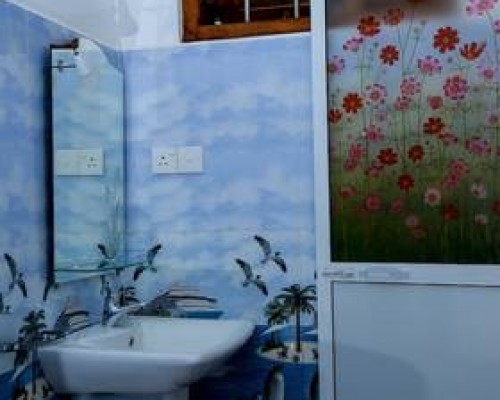 Cinnamon City 2* — отель в Хиккадуве, Шри-Ланка