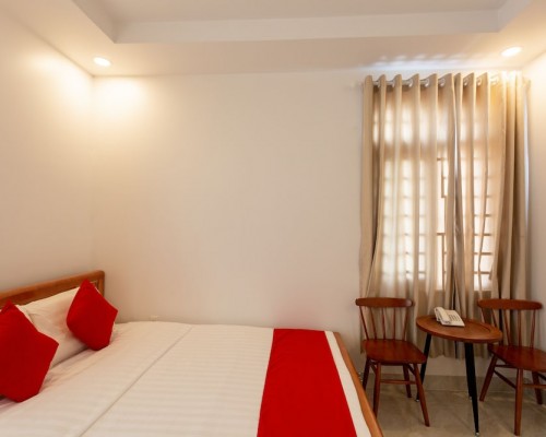 OYO 255 Bao Phuc Hotel 3* — Фукуок, Зыонгдонг