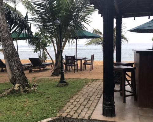 Jolanka Resorts Unawatuna 3* — пляжный отель в Унаватуне