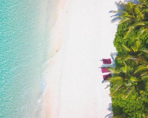 Dhiguveli Maldives 3* — Ари Атолл, остров Дигура