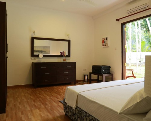 Hikka Resort Holiday Villa 4* — вилла в Хиккадуве