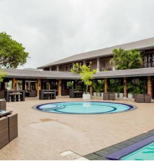 Full Moon Garden Hotel