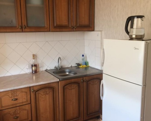 Гостиница «Мира» в Сухуме: что важно знать до брони