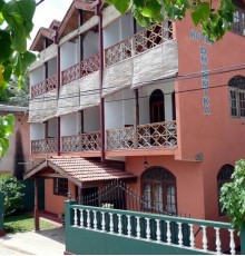 Hotel Dhammika