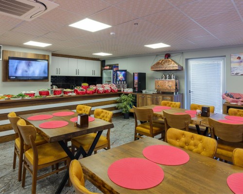 Grand Gulluk Hotel 3* — отель в центре Антальи, Муратпаша