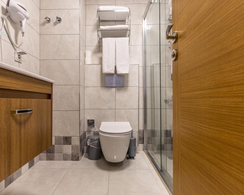 Antalya Business Hotel 4* в Анталье: что важно знать