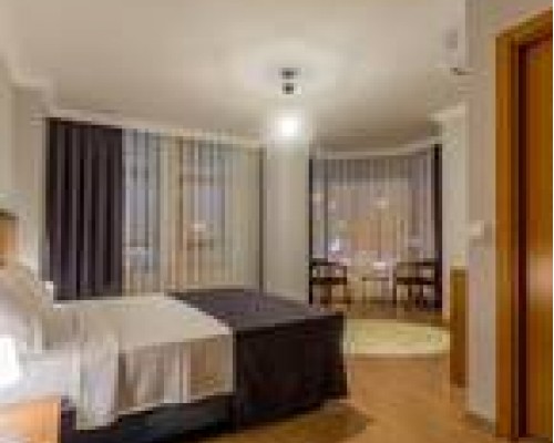 Antalya Business Hotel 4* в Анталье: что важно знать