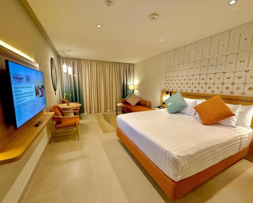 Naama Bay Promenade Beach Resort 5* — Шарм-эль-Шейх