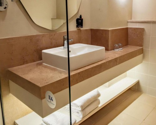 Naama Bay Promenade Beach Resort 5* — Шарм-эль-Шейх