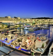 Altin Yunus Apart 5*