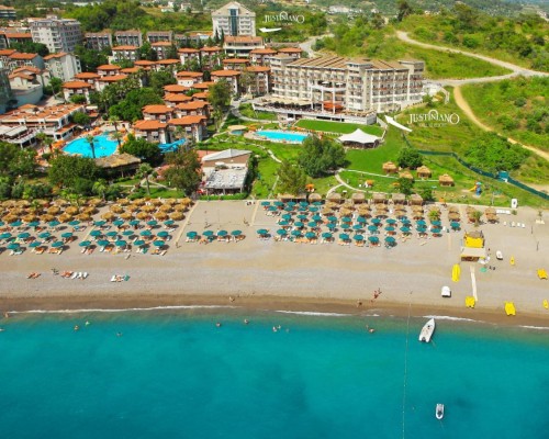 Justiniano Deluxe Resort 5* — семейный отель на первой линии в Аланье