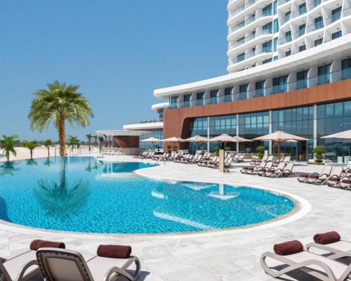 Hampton By Hilton Marjan Island — отель 4* в Рас-эль-Хайме
