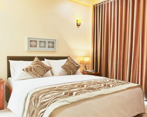 Lonuveli 4* — отель в Хулхумале, Северный Мале