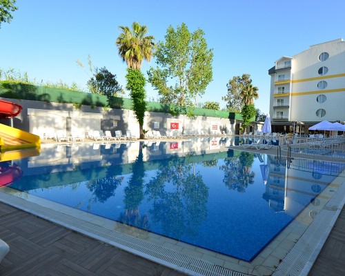 Q Ella Beach Side 4* — отель второй линии в Чолаклы