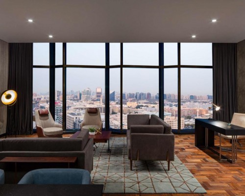 DoubleTree by Hilton Dubai M Square Hotel & Residences 5*