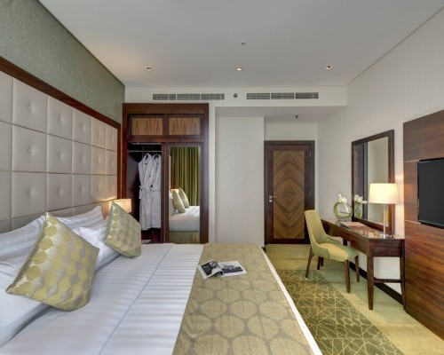 Royal Continental Suites 5*