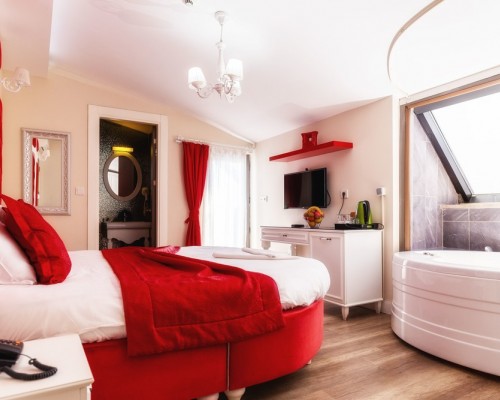 Microyal Butik Otel в Анталье: бутик-отель в Коньяалты