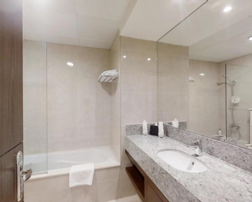 Suha Creek Hotel Apartment 4* — апартаменты в Дубае у набережной Creek