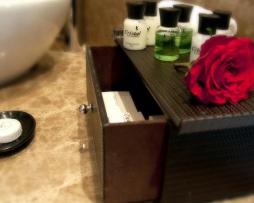 Cristal Hotel Abu Dhabi 4* — отель в Абу-Даби