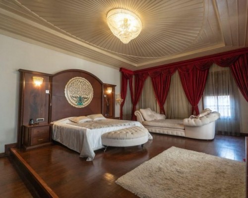 Eski Masal Hotel — отель в Анталье, район Муратпаша