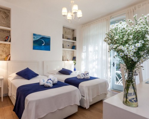 Alura Boutique Hotel 3* — Чешме, Алачаты