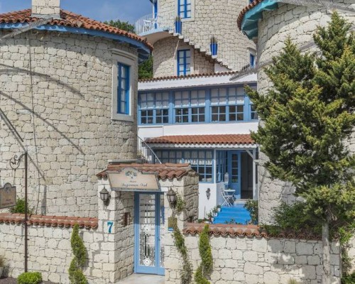 Alacati Degirmen Hotel 2* — Чешме, Алачаты