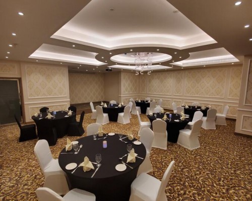Skylark Hotel Apartments 3* — апартаменты в Аль-Барше, Дубай
